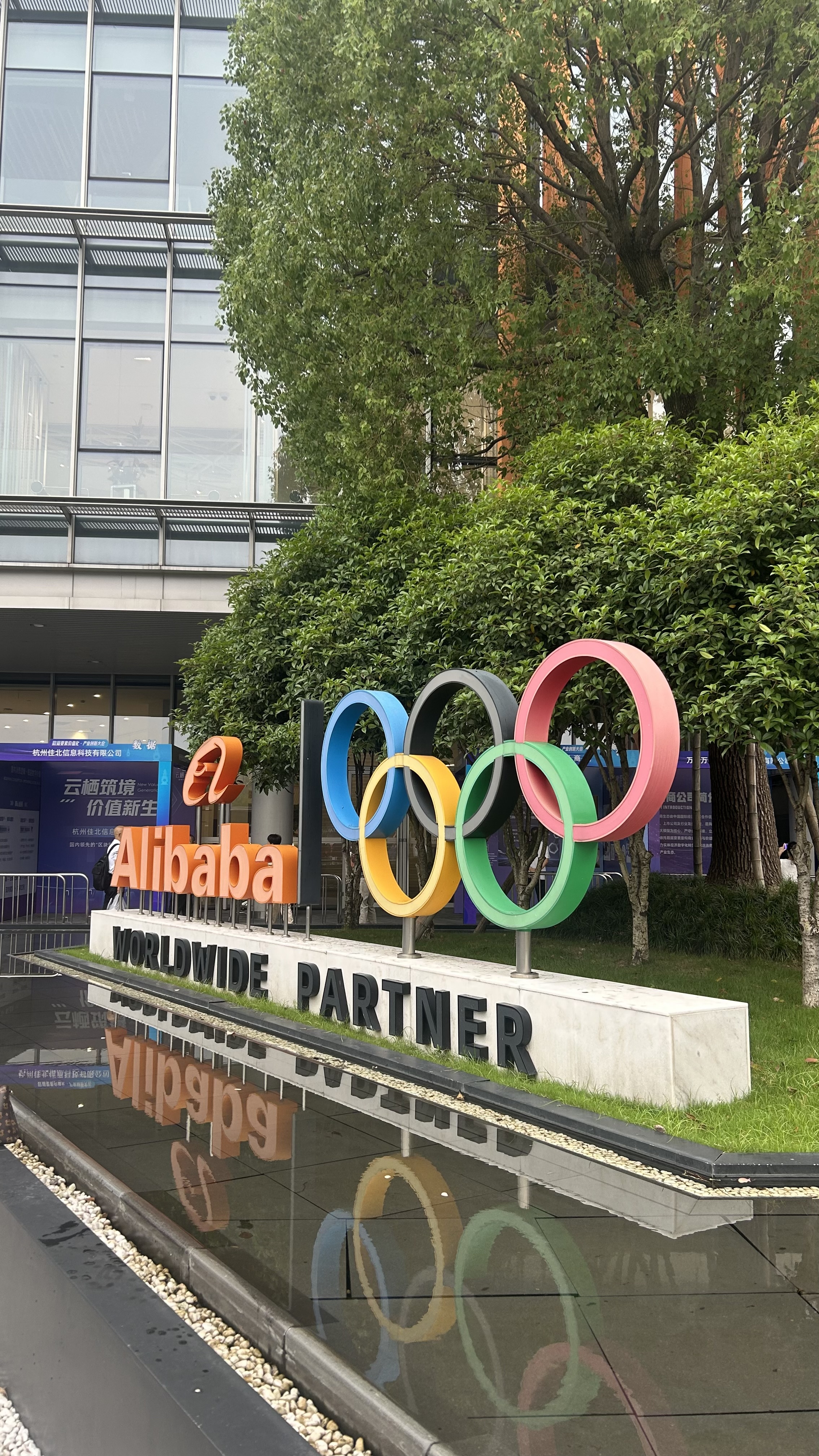 AI和AGI有什么区别?一文讲清人工智能与通用人工智能的本质差异
